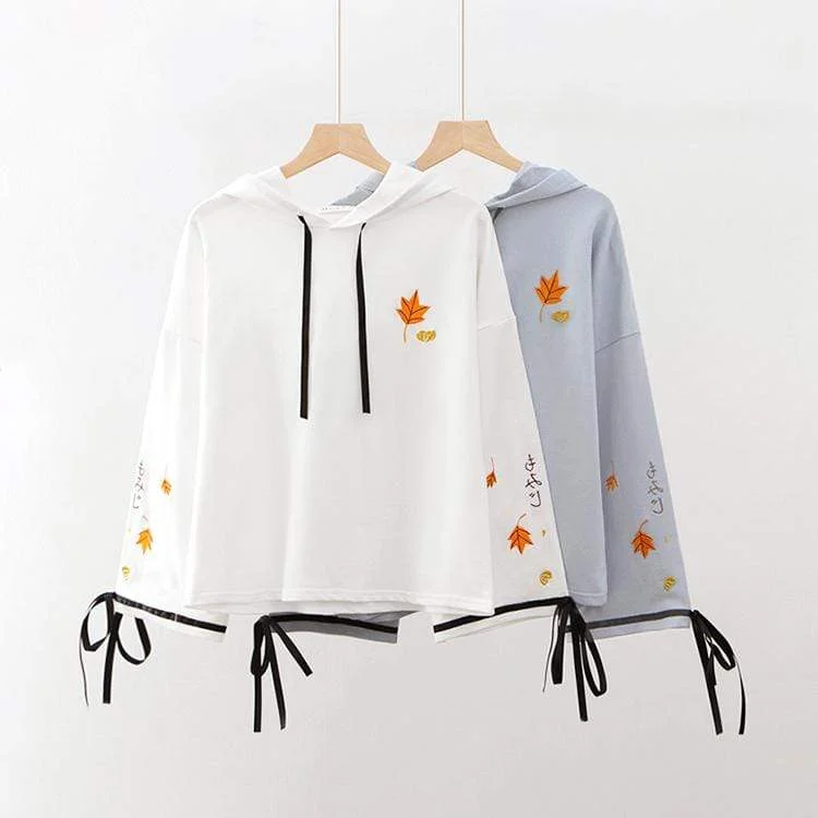 Women's Harajuku Maple Leaf Embroidered Lace-up Sleeved Hoodies 