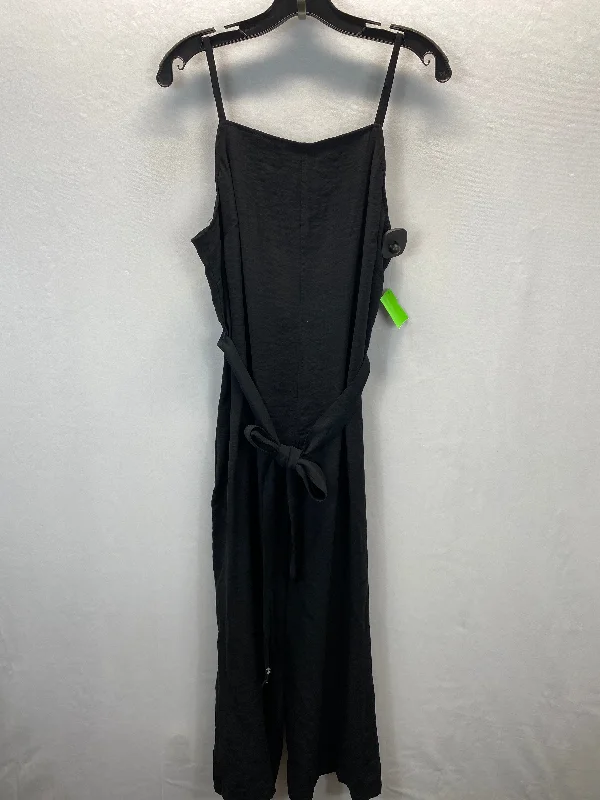 Jumpsuit By Calvin Klein  Size: 10