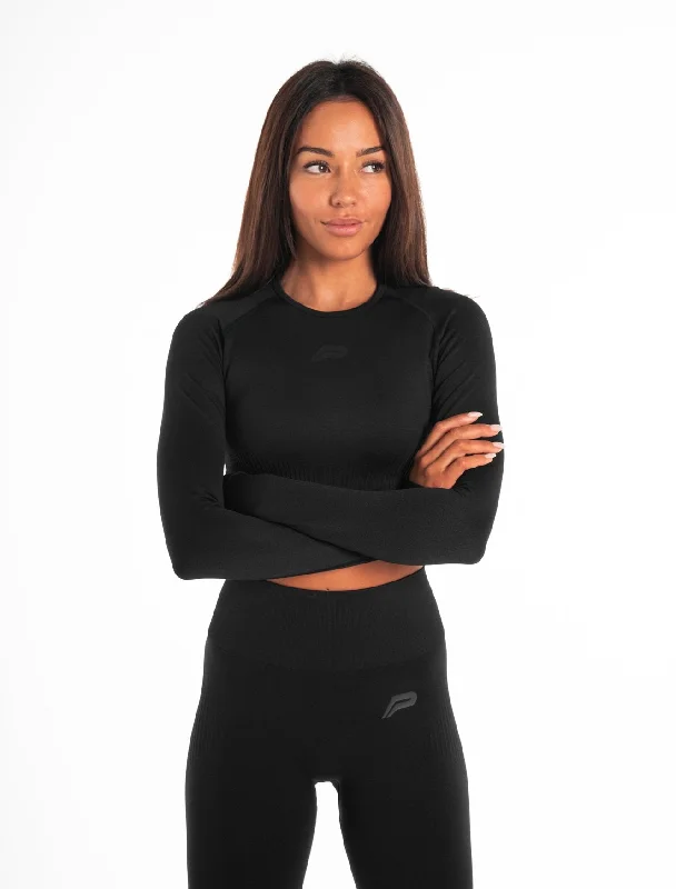 adapt-seamless-long-sleeve-crop-top-blackout