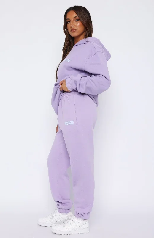 angel-energy-sweatpants-lilac