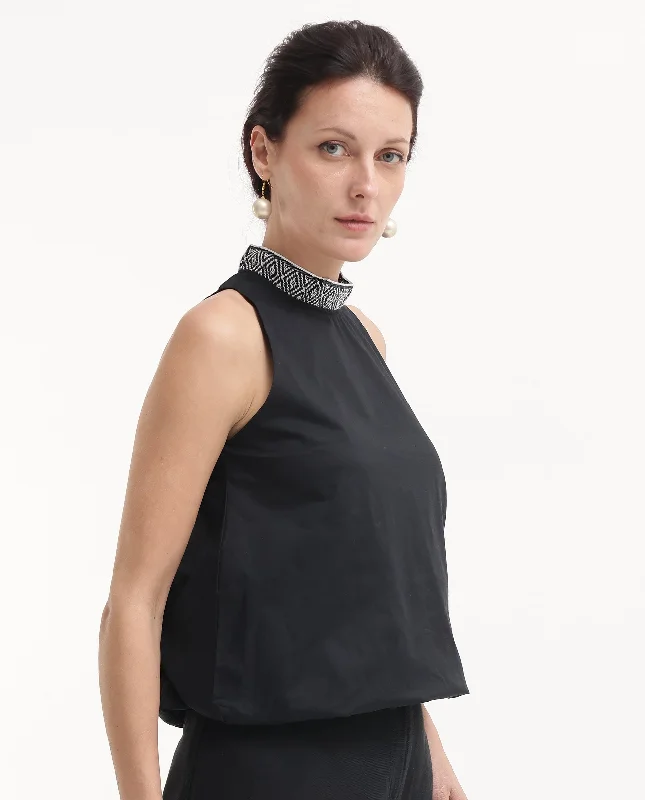 arezzo-t-womens-top-black