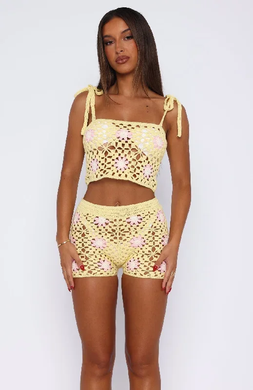 be-my-baby-crochet-shorts-lemon