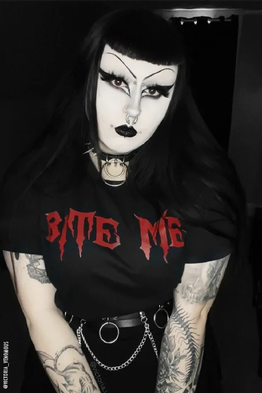 bite-me-crop-top