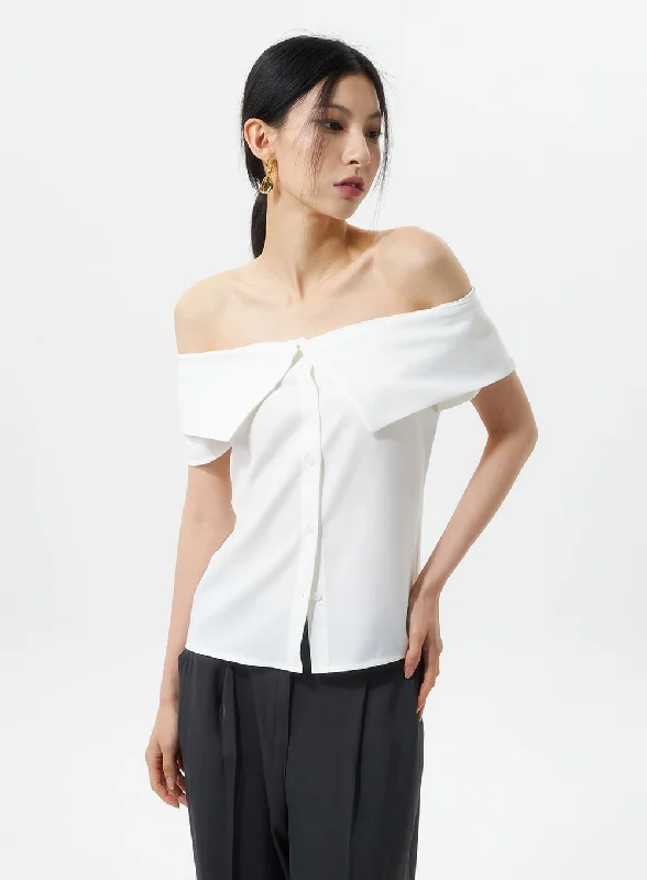 Button Off-Shoulder Blouse IU326