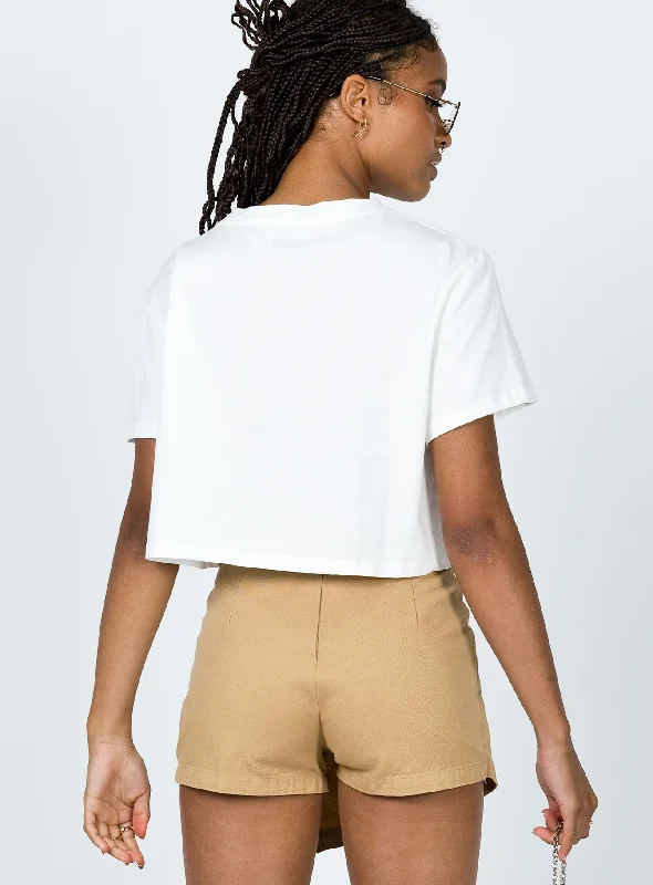 carter-short-beige