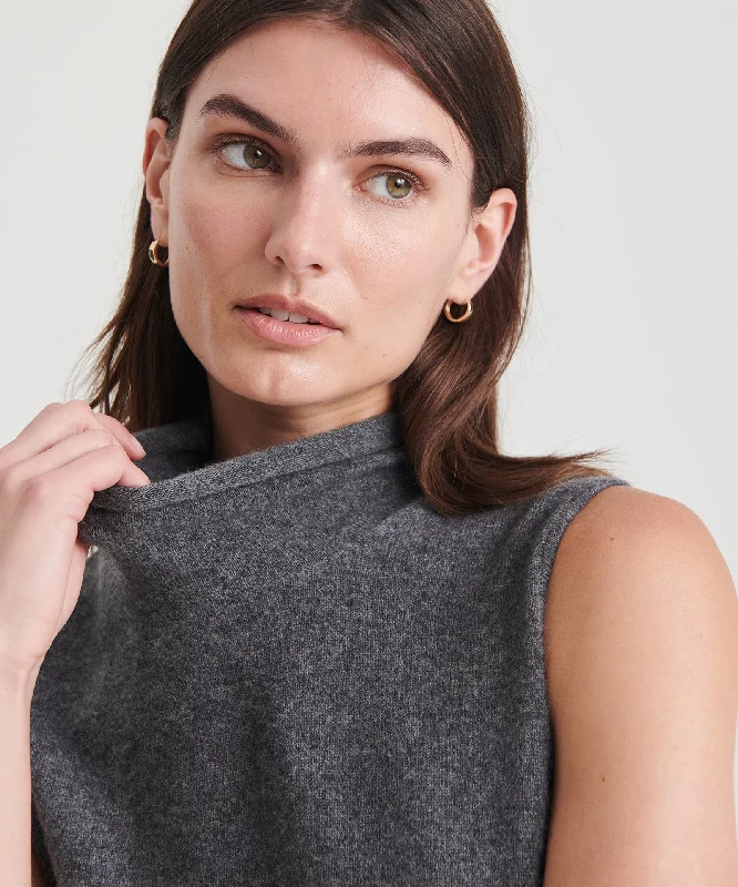 cashmere-sleeveless-turtleneck-1