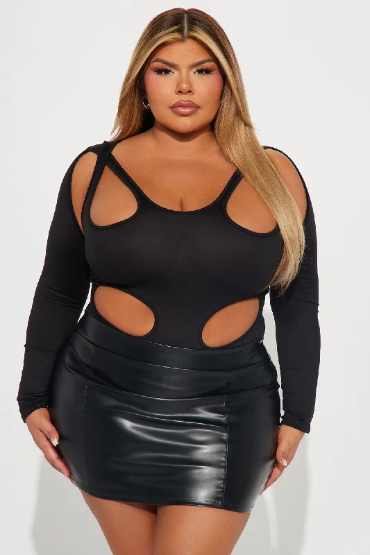 cassidy-cut-out-bodysuit-black