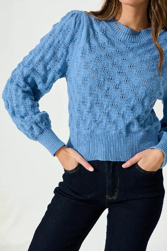 clarette-knit-in-blue-cotton