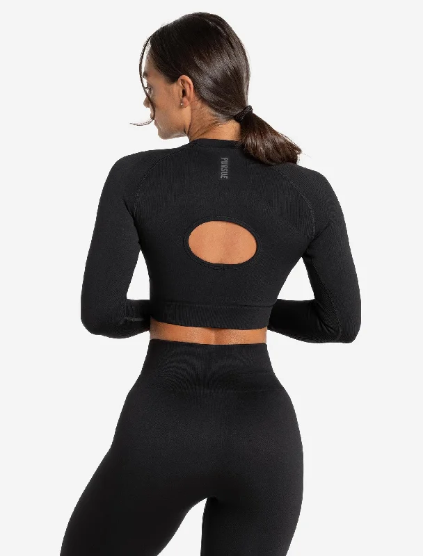 core-seamless-long-sleeve-crop-top-blackout