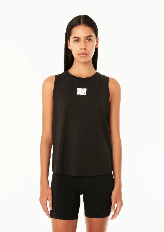 CROSSOVER AIR FORM TANK IN BLACK