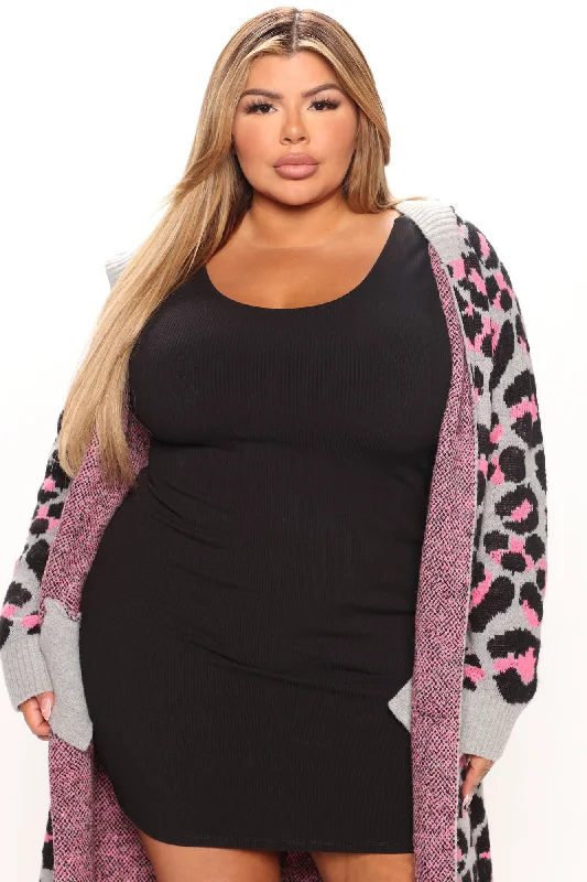 dangerously-beautiful-leopard-cardigan-hot-pink