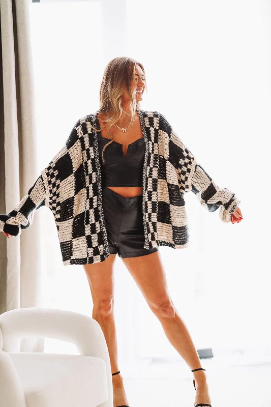 drop-shoulder-checkered-cardigan-black