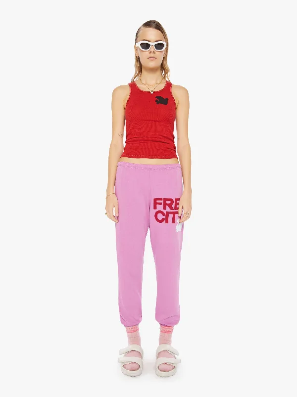 freecity-rtu-1999-supervintage-tank-artyard-red