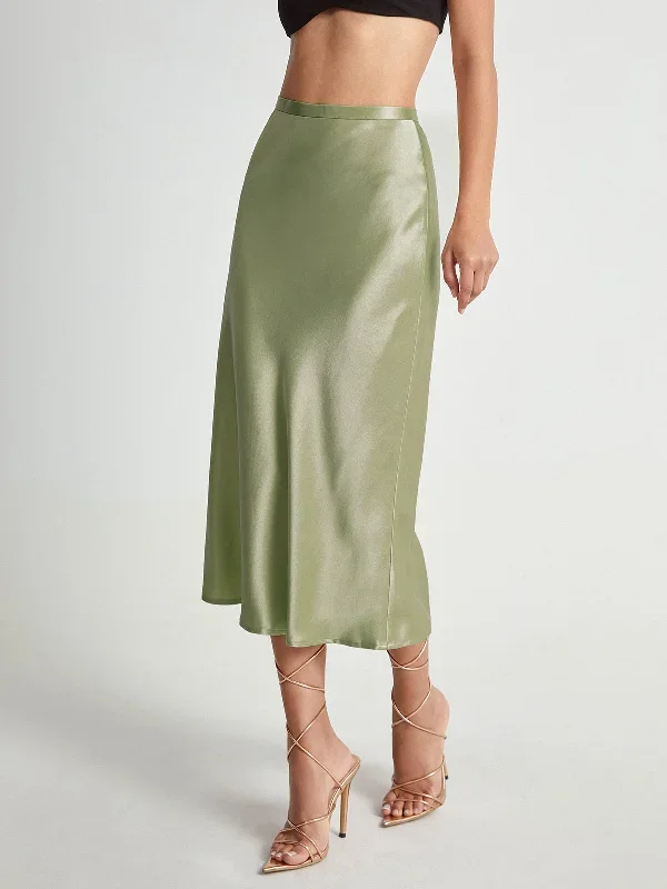 high-waisted-satin-midi-flow-skirt