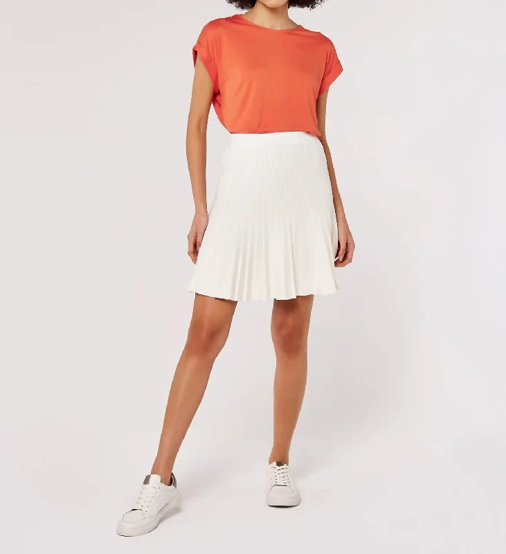 ivory-pleated-knit-skirt