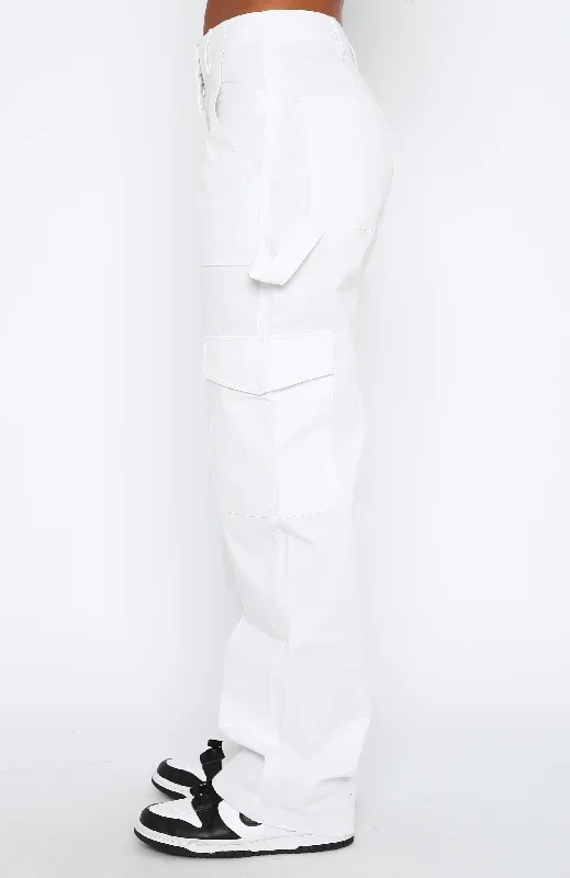 know-your-worth-cargo-pants-white