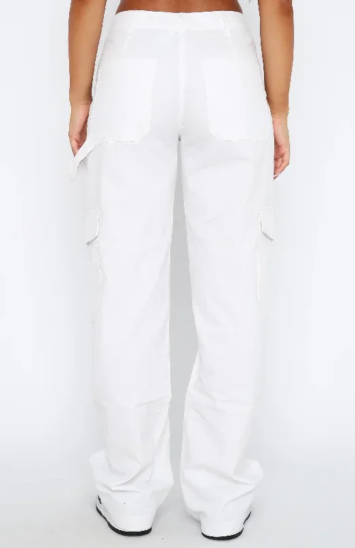 know-your-worth-cargo-pants-white