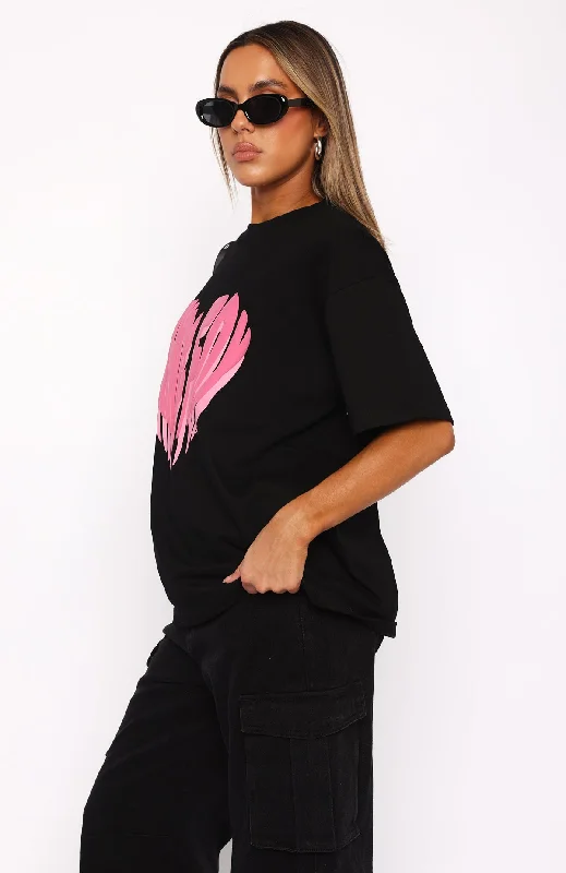 love-burst-oversized-tee-black