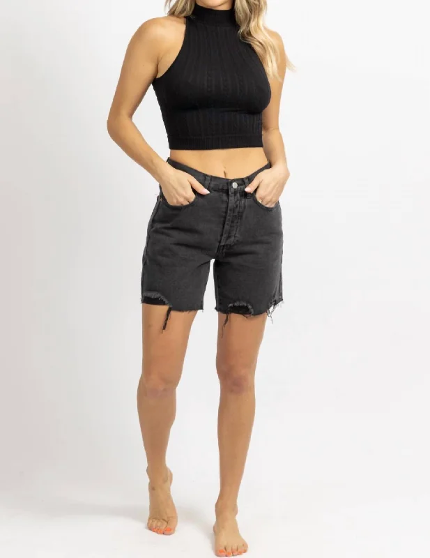 Mid-Thigh Denim Short In Washed Black