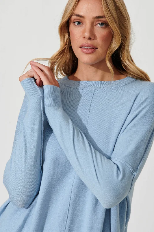 miranda-knit-in-blue