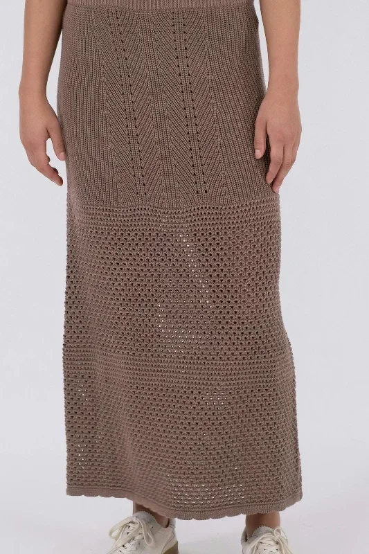 neo-noir-lyric-crochet-knit-skirt-dusty-brown