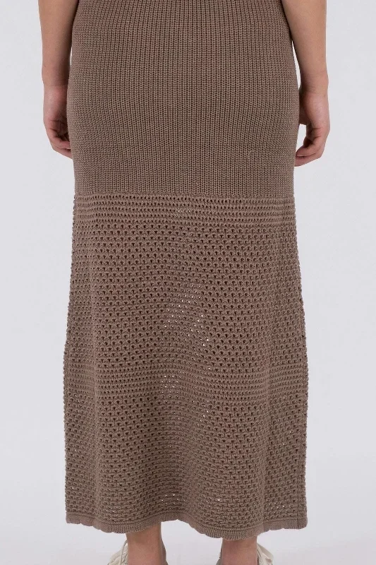 neo-noir-lyric-crochet-knit-skirt-dusty-brown