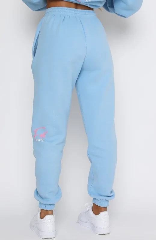 new-story-sweatpants-baby-blue