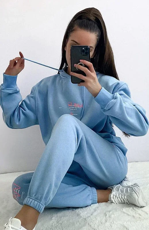 new-story-sweatpants-baby-blue