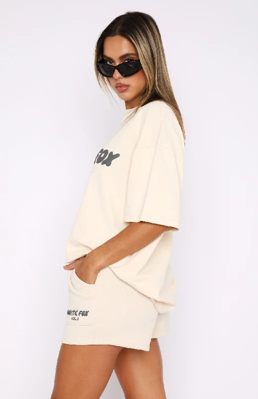 offstage-oversized-tee-pebble