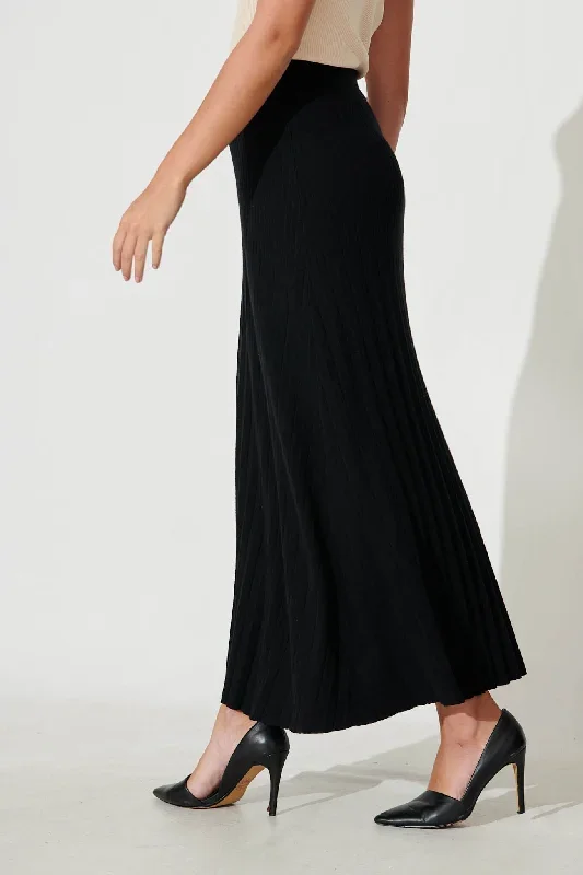 omega-maxi-knit-skirt-in-black