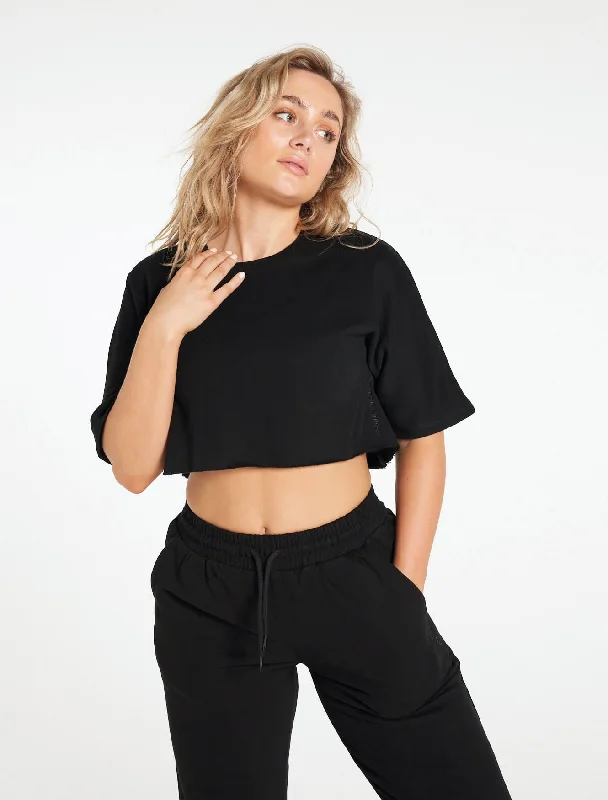 oversized-fleece-crop-t-shirt-blackout