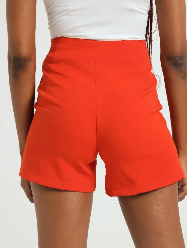 panel-detail-wide-hem-shorts-orange-orange