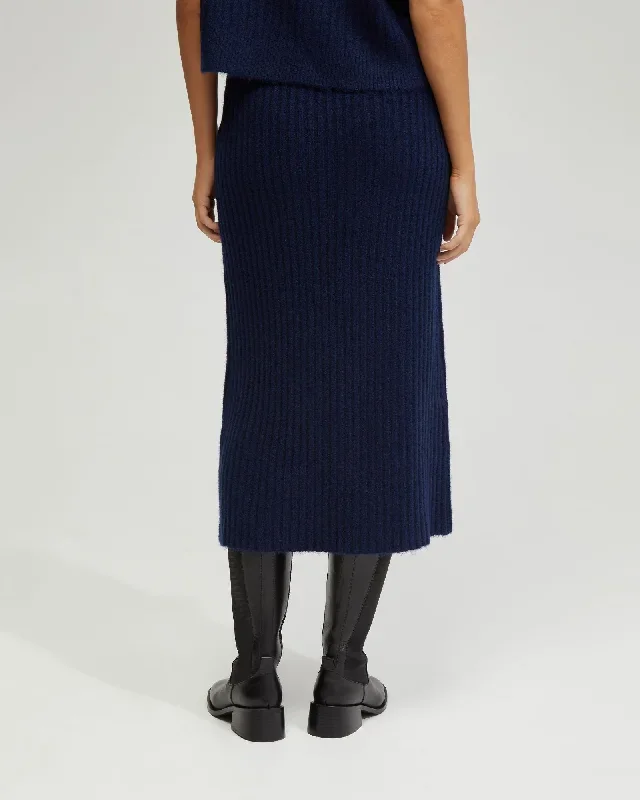 petra-rib-knit-skirt