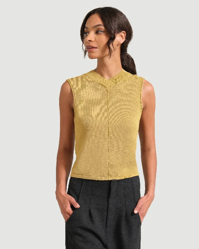 priya-v-neck-sweater-tank-bay-leaf