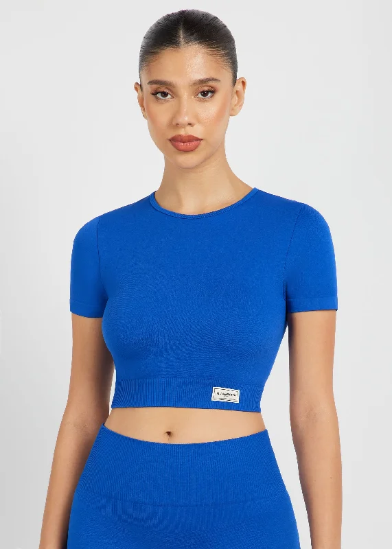 s671slwv9-women-seamless-tight-crop-tshirt-core