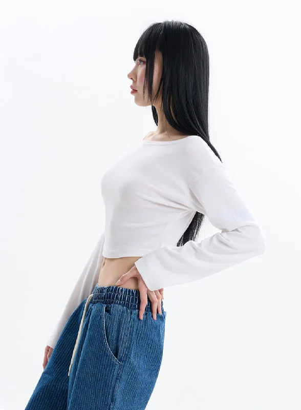 solid-crop-long-sleeve-top-if413