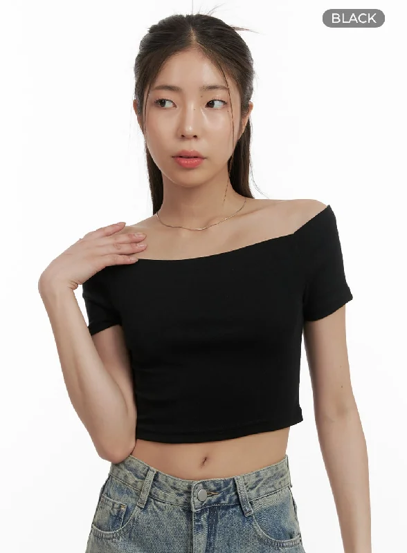 solid-off-shoulder-crop-top-oa429