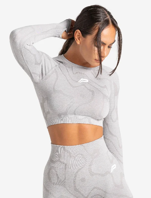 sustainable-seamless-long-sleeve-crop-top-cloud-grey