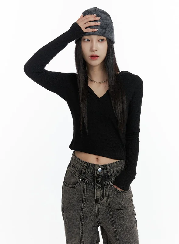 v-neck-hooded-crop-top-cf429