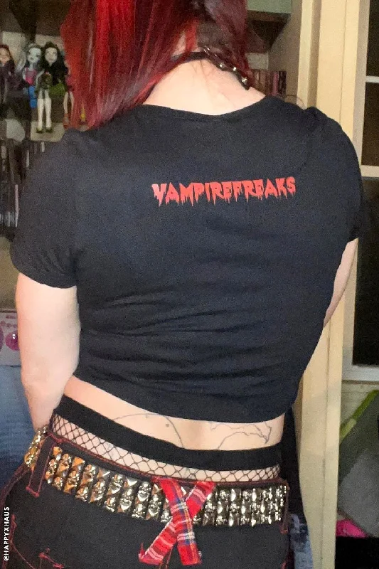 vampirefreaks-crop-top