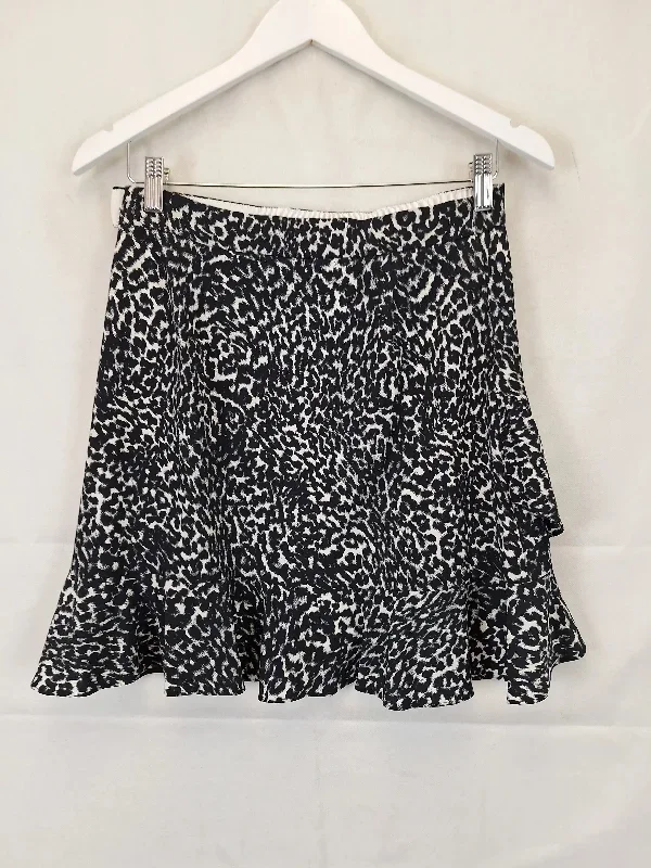 witchery-stylish-cheetah-flared-hem-mini-skirt-size-8-b019-452-be