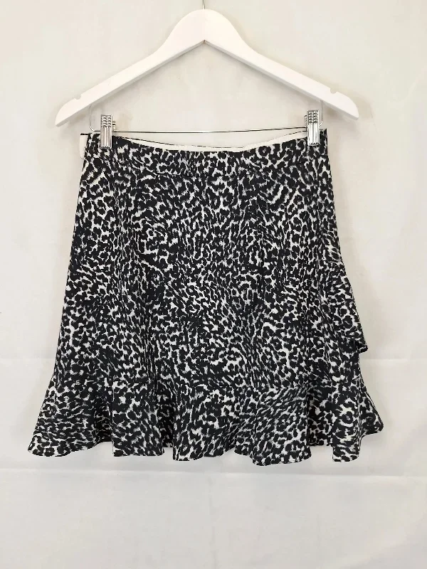 witchery-stylish-cheetah-flared-hem-mini-skirt-size-8-b019-452-be