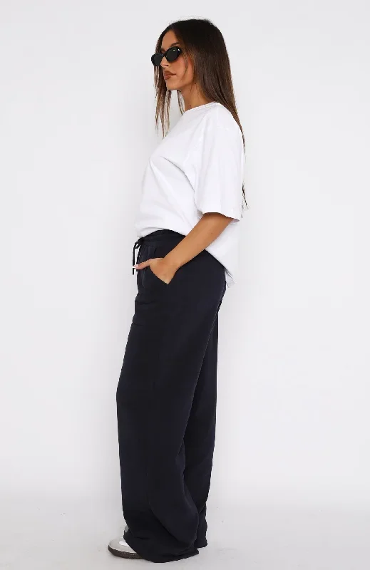 youd-love-it-here-sweatpants-navy